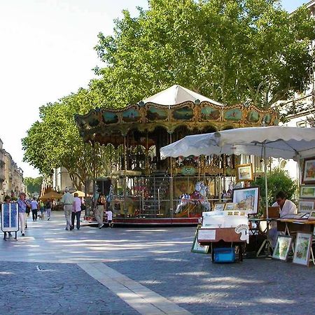 Studio Avec Beaucoup De Charme Intra Muros Avignon Exterior foto